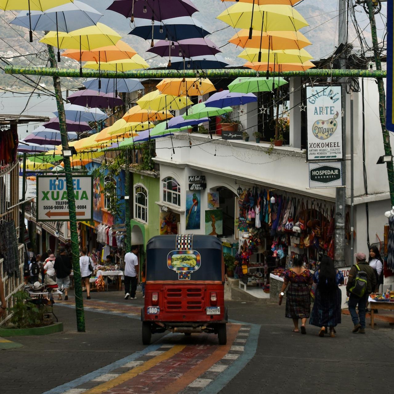 Read more about the article Exploring Lake Atitlan
